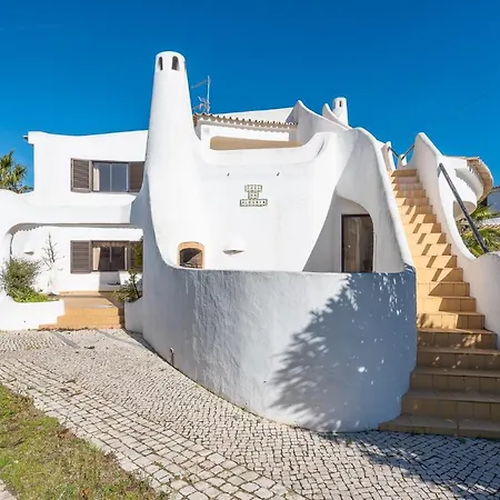 Large Luxury Close To Villa Guia (Faro)