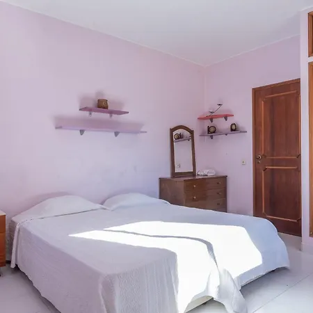 Large Luxury Close To Villa